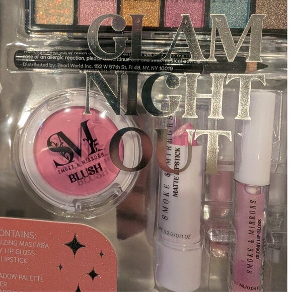 Smoke & Mirrors Glam Night Out Makeup Set – NEW! - Picture 5 of 7